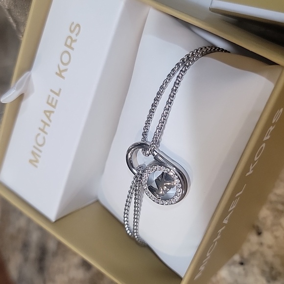 Michael Kors NWT Silver Tone Pave Padlock MK Logo Slider Bracelet - Picture 3 of 6